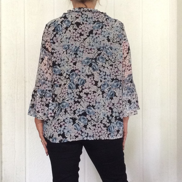 KARL LAGERFELD FLORAL TIE NECKLINE BLOUSE LARGE NWOT - Picture 3 of 8